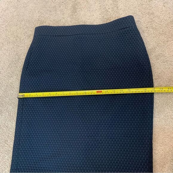 J Crew navy blue textured pencil skirt Sz 6 - Picture 10 of 11